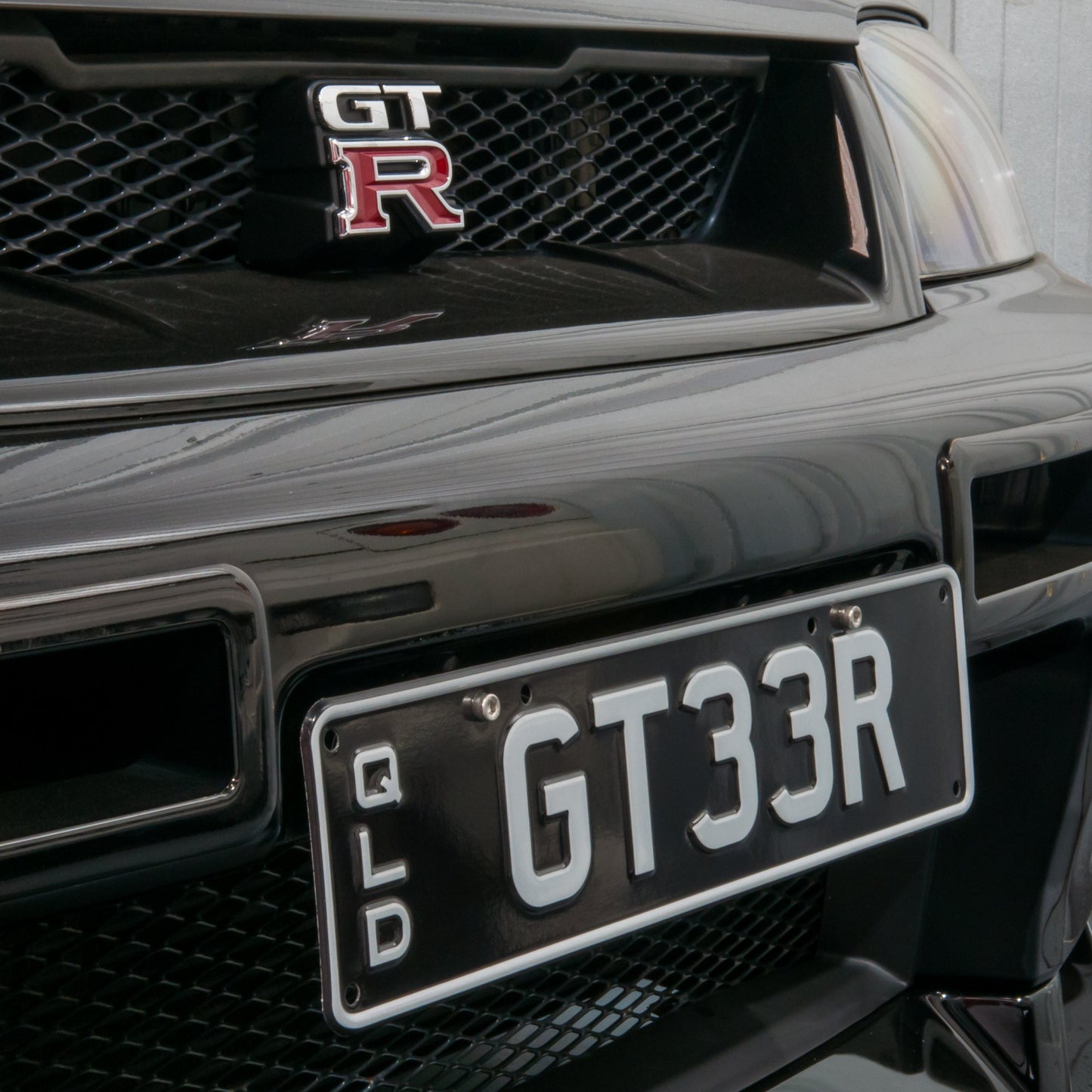 R32/R33 Front number plate bracket